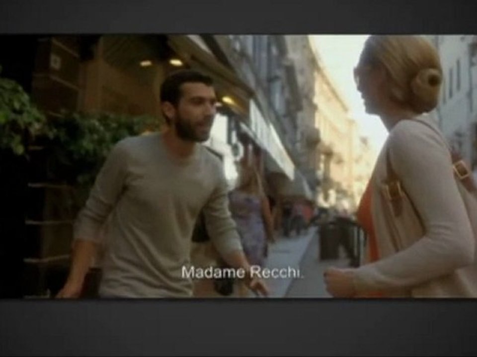 Tilda Swinton porte Amore à bout de bras