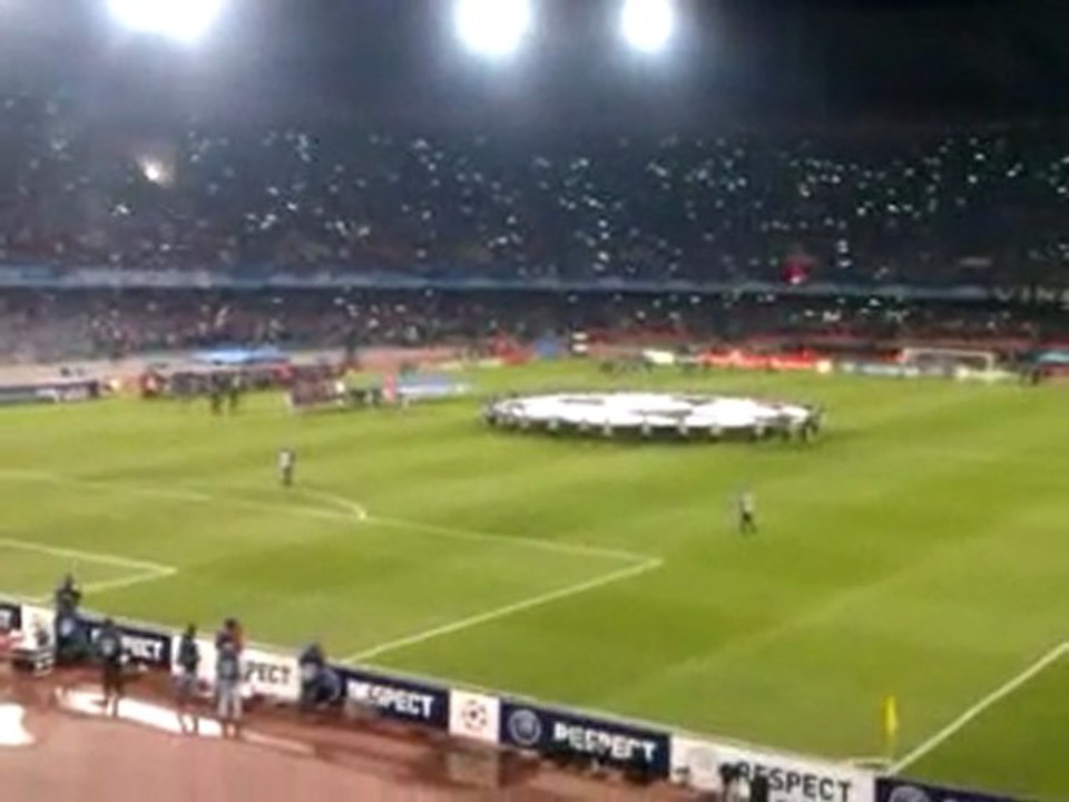 Napoli - Bayern Monaco, musichetta