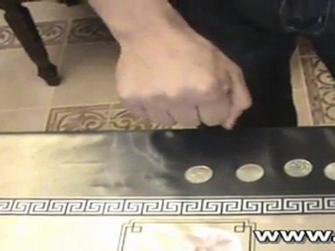 Детский фокус. Пять монет