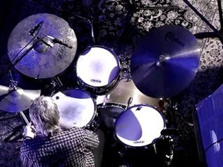 Scherzo 4 Viola & Jazz Drummer