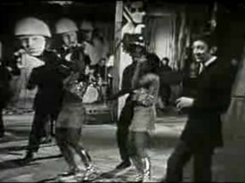 Serge Gainsbourg-dents de lait