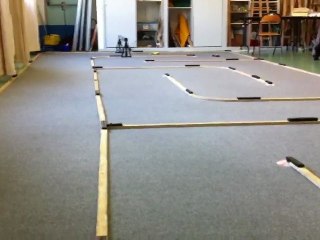 Petite Bourre Entre 2 F1 Du CMZ31