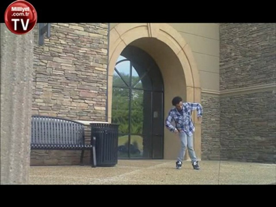 Sokak dansçısından gösteri - Video İzle