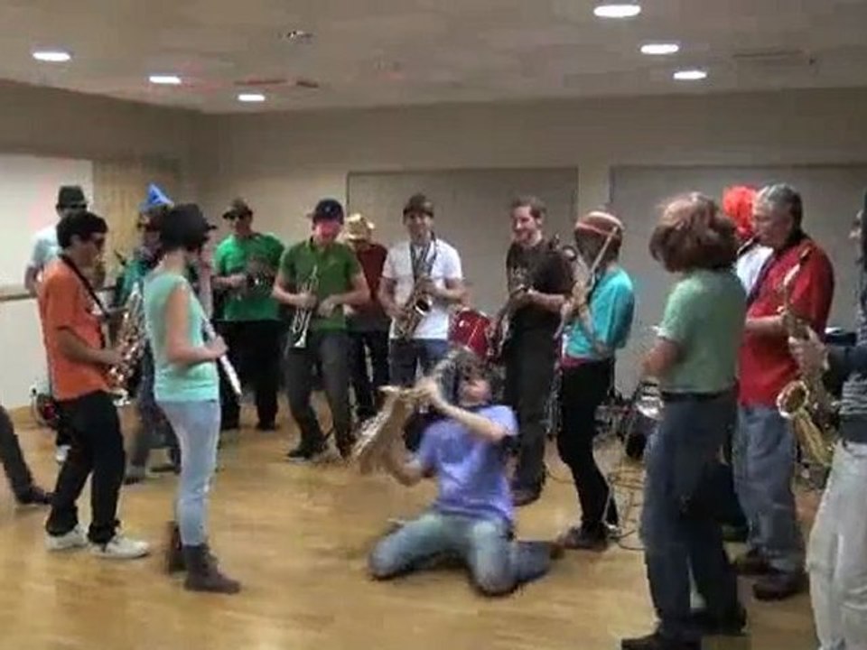La danse des chevaliers du Small Band