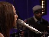Alicia Keys - Empire State Of Mind (Part II) Broken Down LIVE