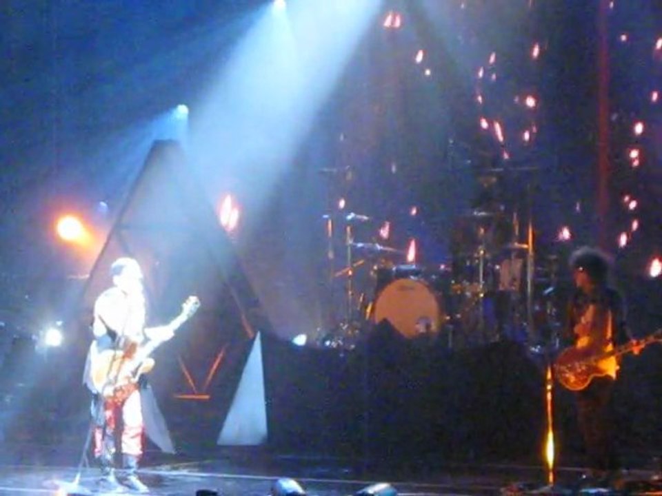 So many tears I've cried.. So much pain inside.. But Baby it ain't over 'til it's over.. ♫ ♪