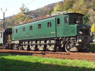 Train de marchandises historique "années 50"