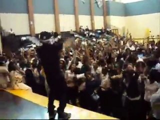 Kelz Performs at Fisher Magnet Middle School