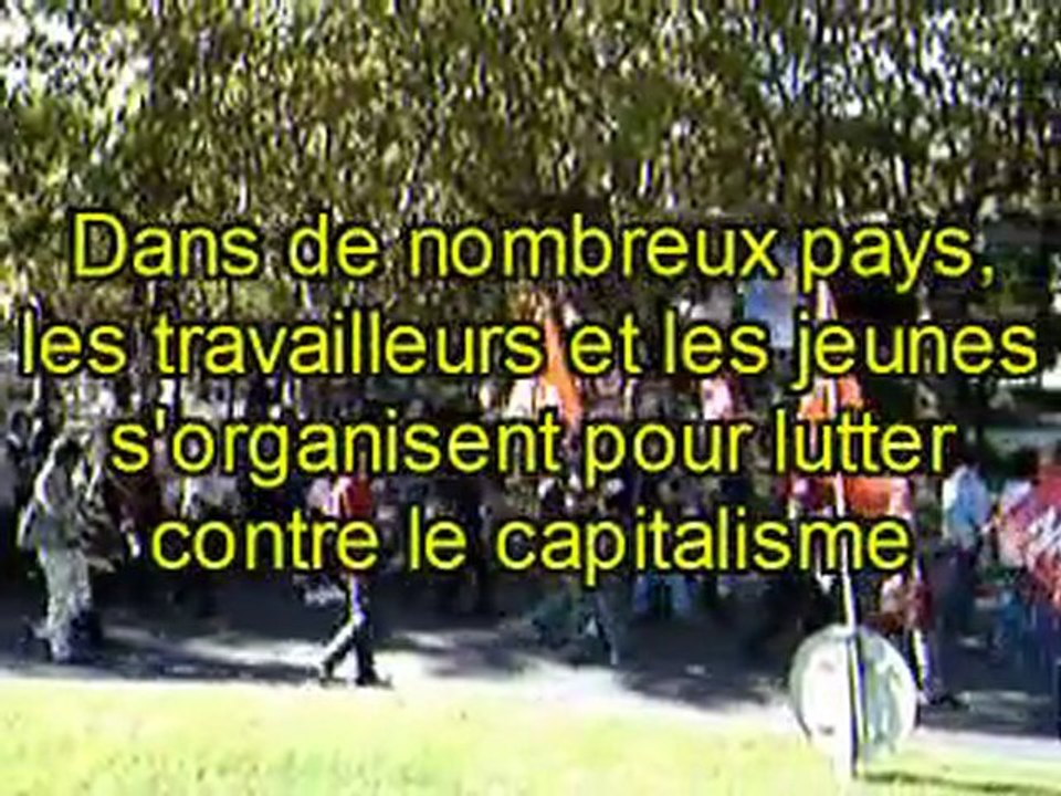 G20 Dégage ! Un autre monde est nécessaire. un monde socialiste est possible ! Dégageons le capitalisme. Manifestation anti G20 à Nice le 1er novembre. G20 à Cannes. Refusons l'austérité.