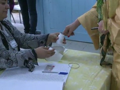 Les Tunisiens à l'heure du premier scrutin libre de leur histoire