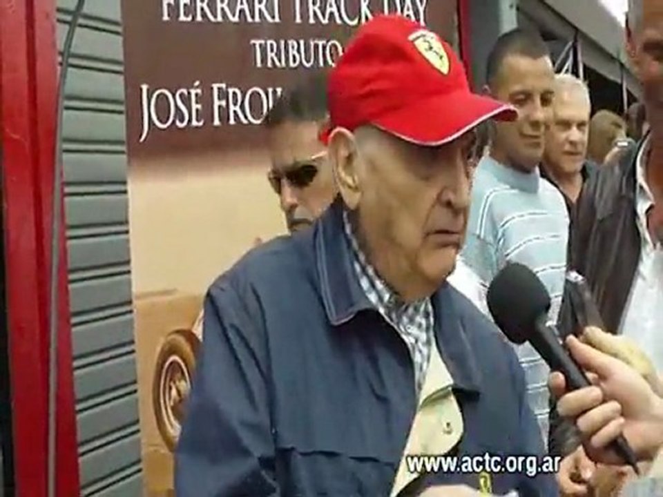 Homenaje a José Froilan Gonzalez