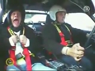 Passager d'une corvette lancée à pleine allure gueule comme une gonzesse !