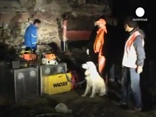 Deprem Van'ı 7,2 ile vurdu: 70 ölü