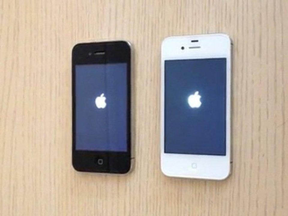iPhone 4S vs iPhone 4 Boot time