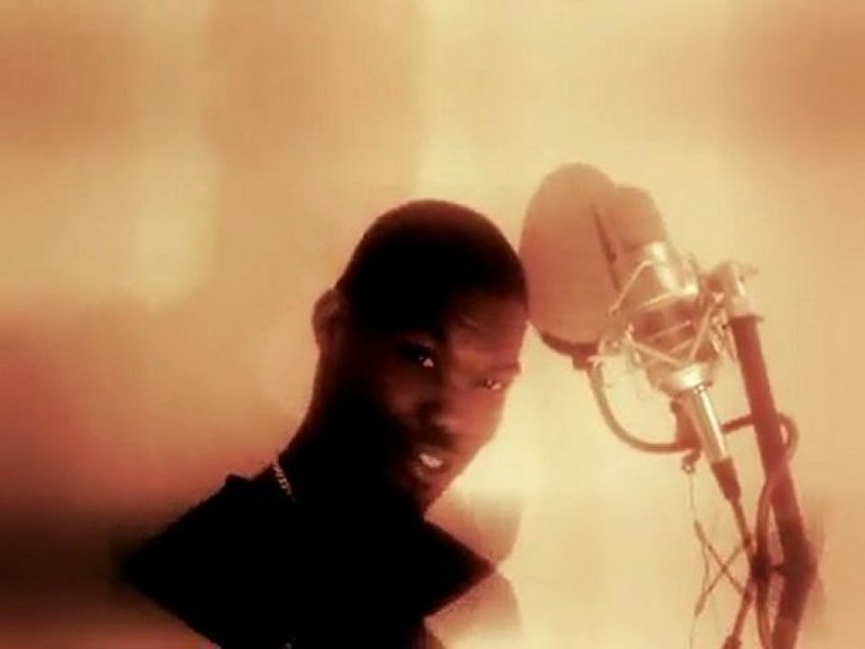 MYS3 - Hula Hoop Pon Mi (HD Video) 2011