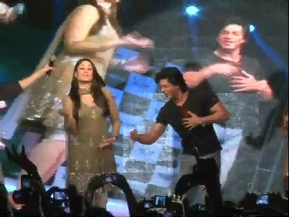 Chamak Challo Kareena Kapoor Promotes Ra. One W...