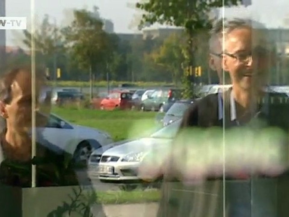 Thin and inexpensive: Organic Solar Cells | Tomorrow Today