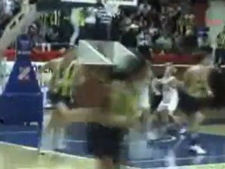 Fener Botaş'ı devirdi