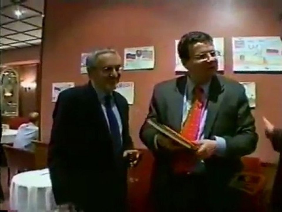 La CIA a préparé les révolutions colorées et elle s'en explique 1-6