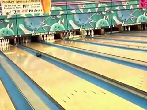 2010 Cali Rally Final Checkpoint Challenge: Bowling