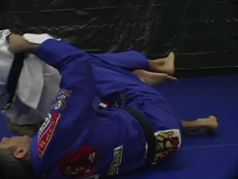 Chess On The Mat - De La Riva