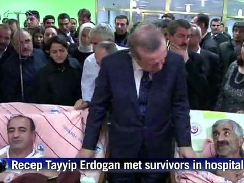 Turkish PM visits earthquake site