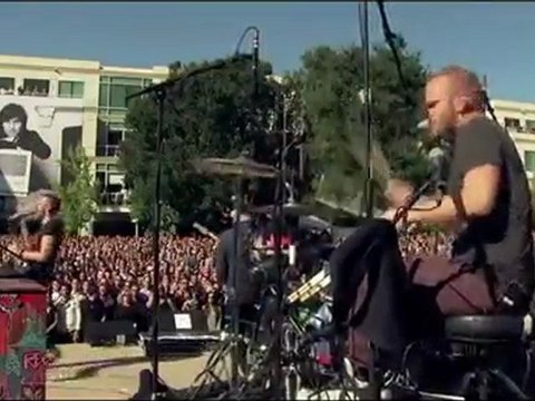 Coldplay - Every Teardrop Is A Waterfall @ Steve Jobs