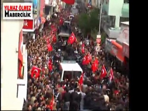 SÖKE ŞEHİDİNİ KALBİNE GÖMDÜ YILMAZ ÖLMEZ NUMAN ÖLMEZ AYDIN SÖKE