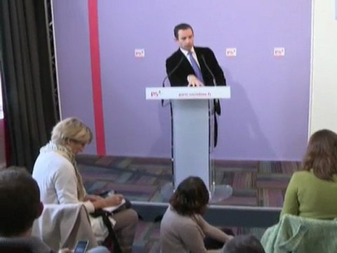 Tunisie : Hamon appelle à respecter le vote des Tunisiens