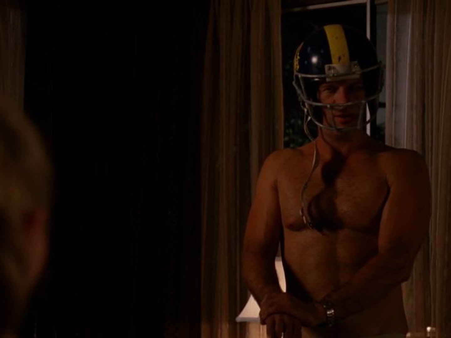 Sex scene season 3 episode 4 hung