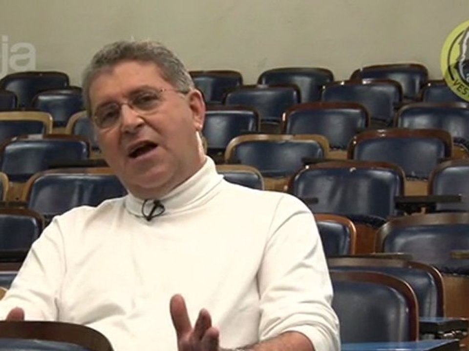 Enem 2011: Comentários das questões de literatu...