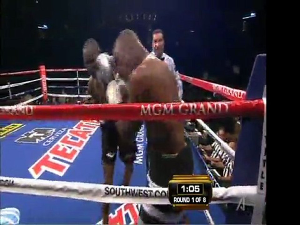 Adonis Stevenson - Dion Savage