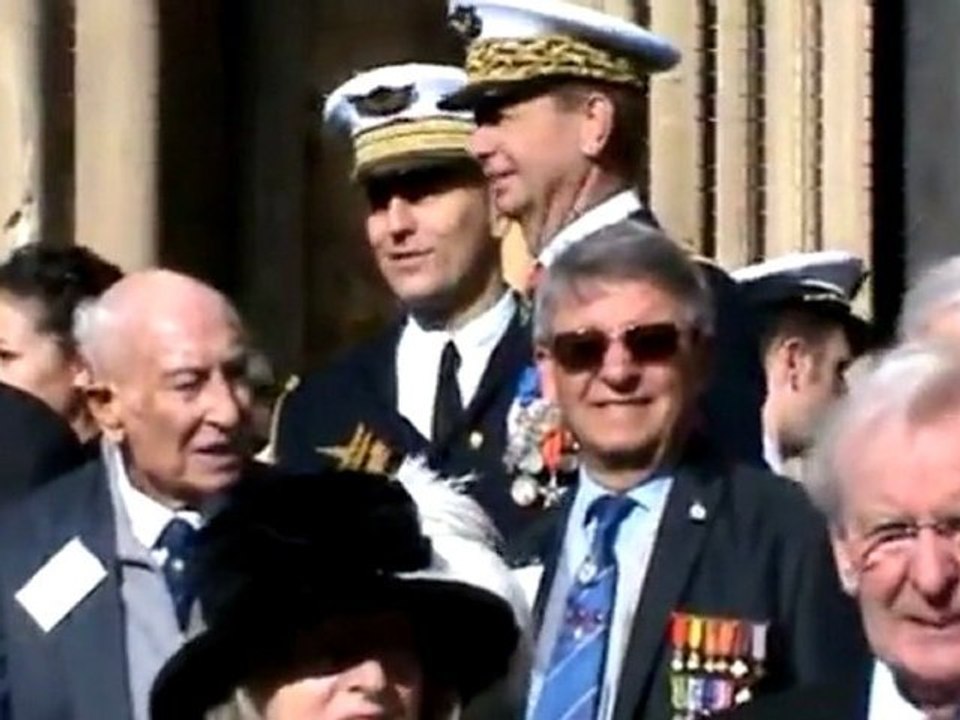 Mémorial à la mémoire des Groupes Lourds français inauguré à York, UK - York Press