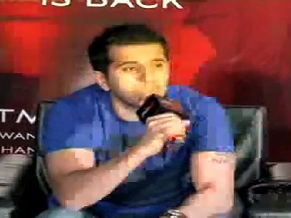 Farhan Akhtar Talks About Don 2