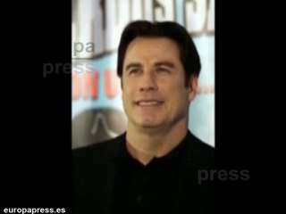 John Travolta se queda sin mesa en un restaurante