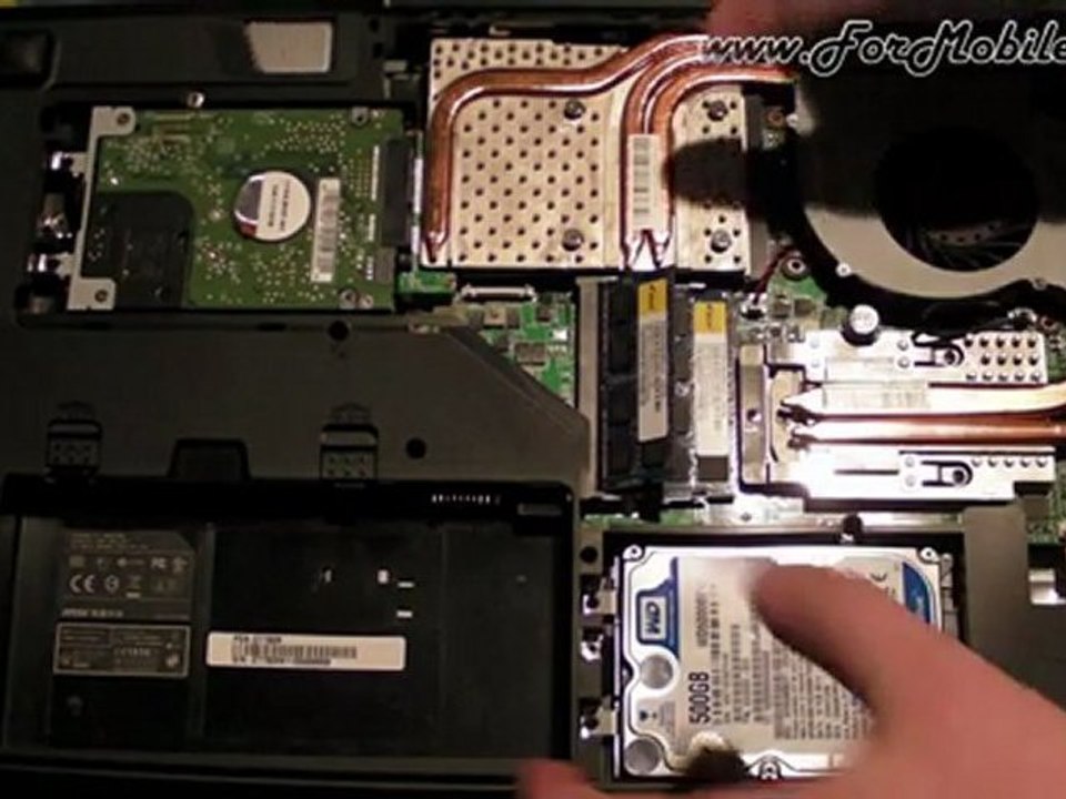 MSI GT780R - Come procedere per un parziale smontaggio