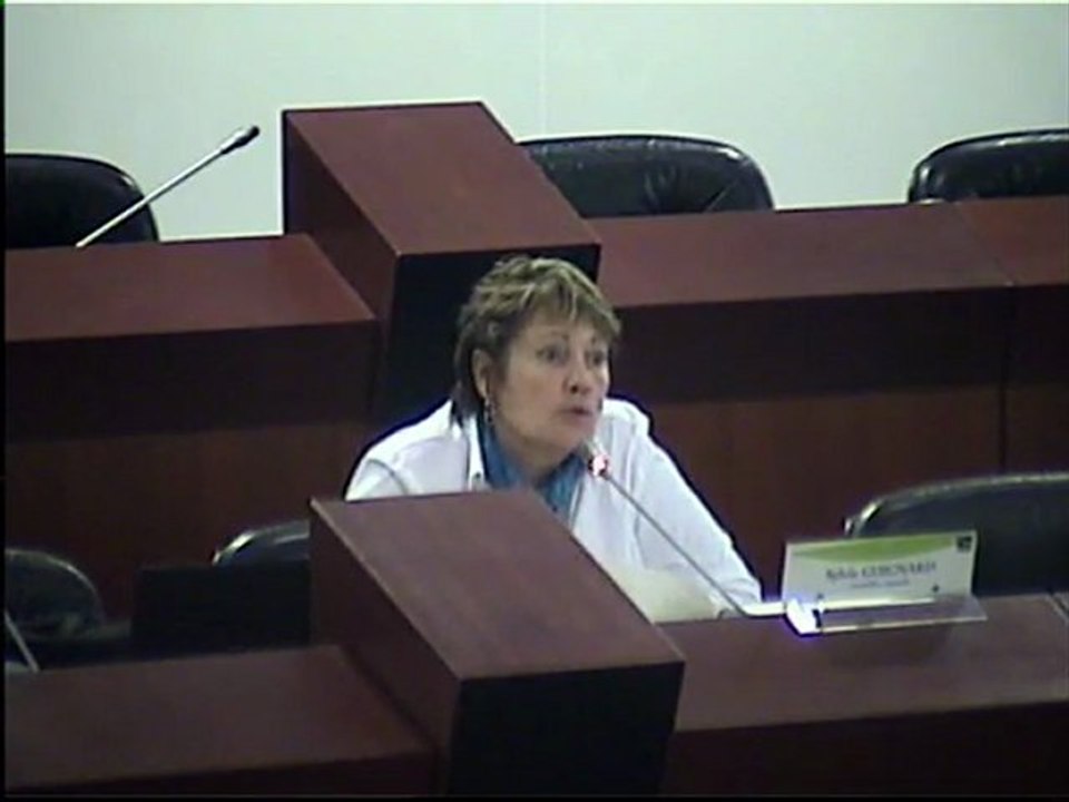 20-10-2011 Intervention Sylvie Guignard lors du débat algues vertes