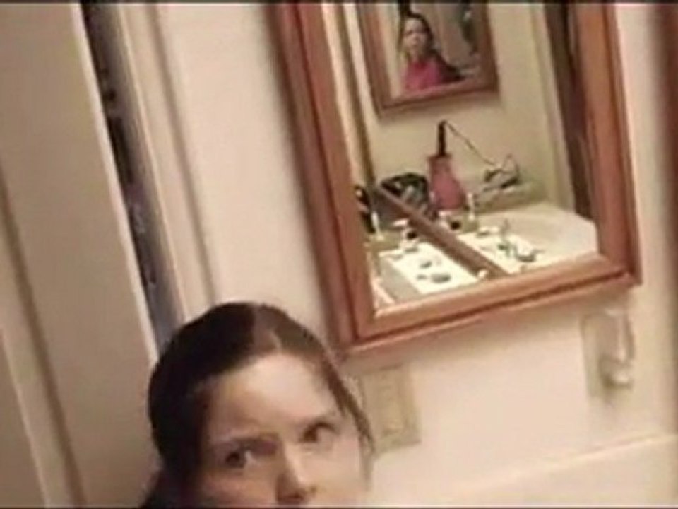 ACTIVIDAD PARANORMAL 3 (PARANORMAL ACTIVITY 3) - Clip