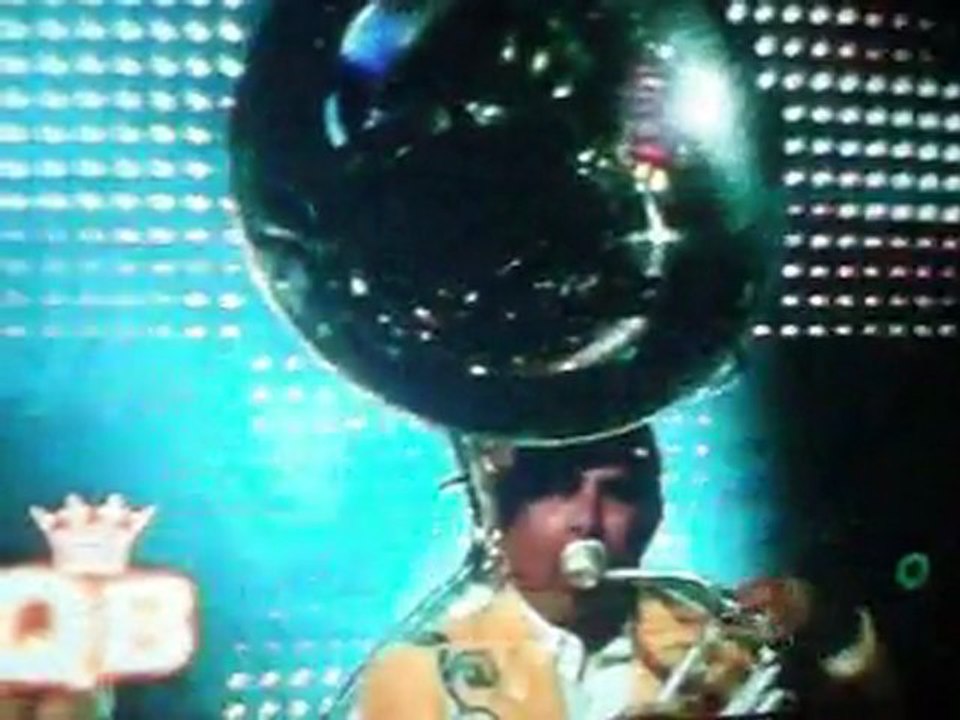 BANDA MS EN "QUE QUIERE LA BANDA"...CANTANDO SIN EVIDENCIAS 27/OCT/2011
