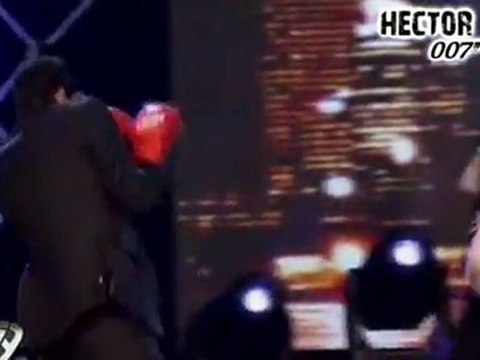 Tito Speranza Le Pega Una Trompada Piña A Marcelo Tinelli