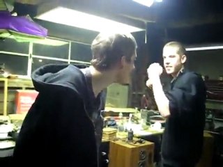 Tu me fais un oeil au beurre noir ?