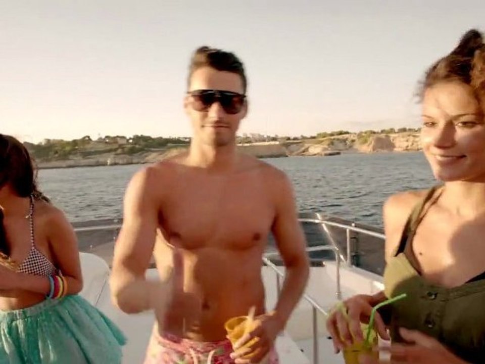 Inna feat. Juan Magan - Un Momento (Official Video) HD