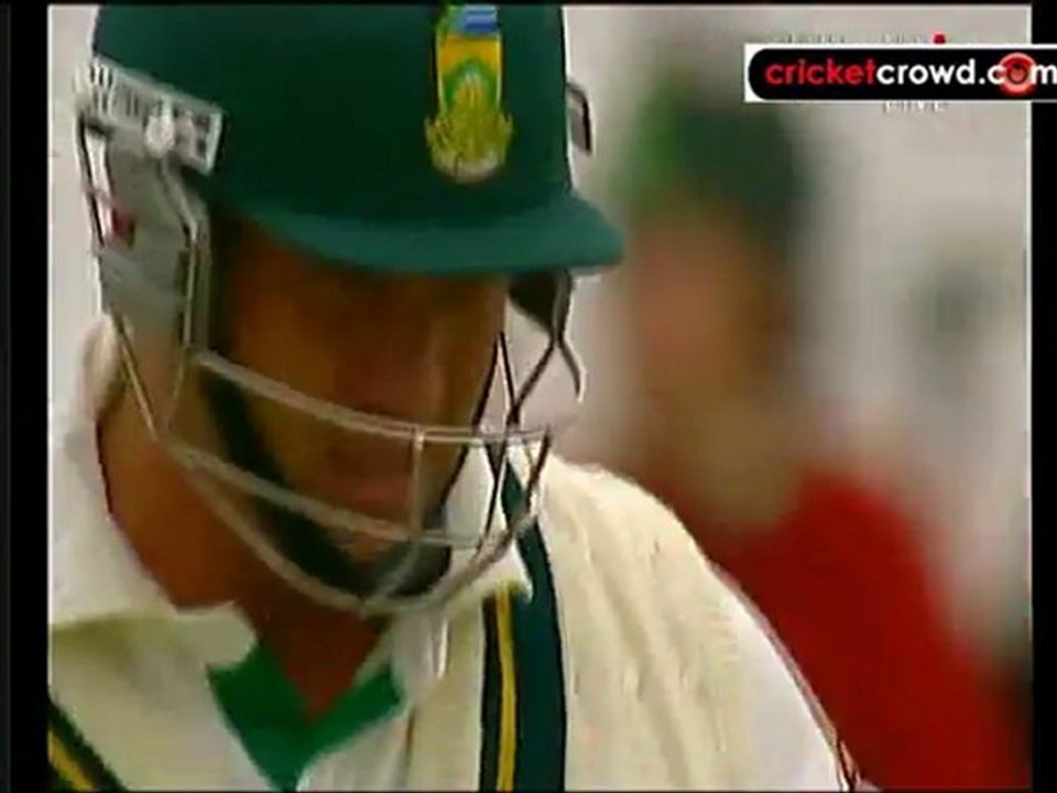 clarkl 5 2005_to_DivX_clip0