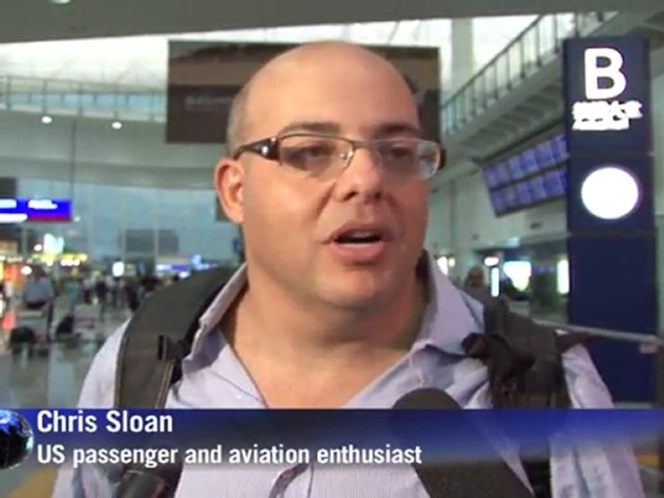 Boeing Dreamliner makes first commercial flight