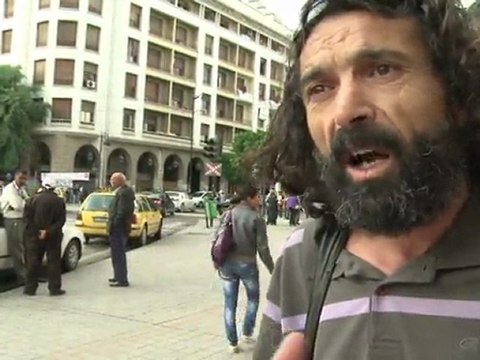 Tunisians react to Islamist lead in elections