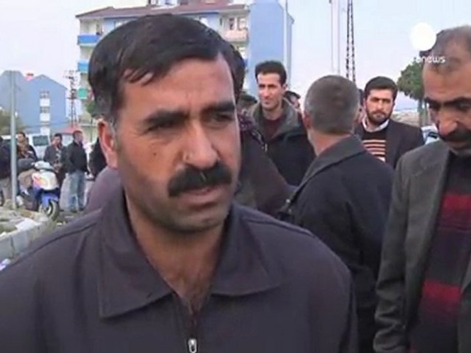 Turquie : les rescapés du séisme s'impatientent