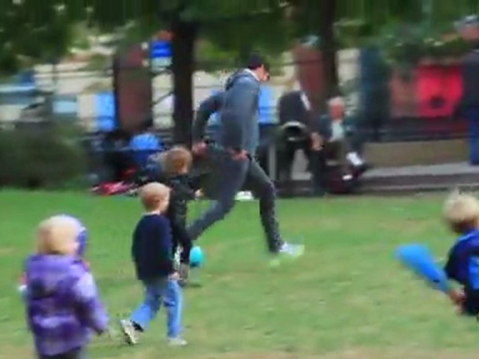 Jessica Alba et Cash Warren au parc à New York
