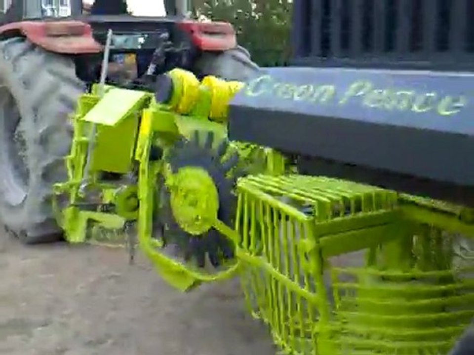 BARIŞ PANCAR SÖKÜM MAKINASI (ANAYURT KÖYÜ)