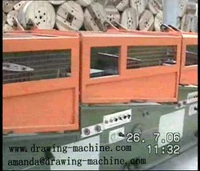 The operation process of straight line wire drawing machine