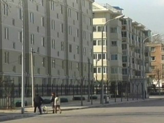 Protests as Shanghai Property Values Plunge